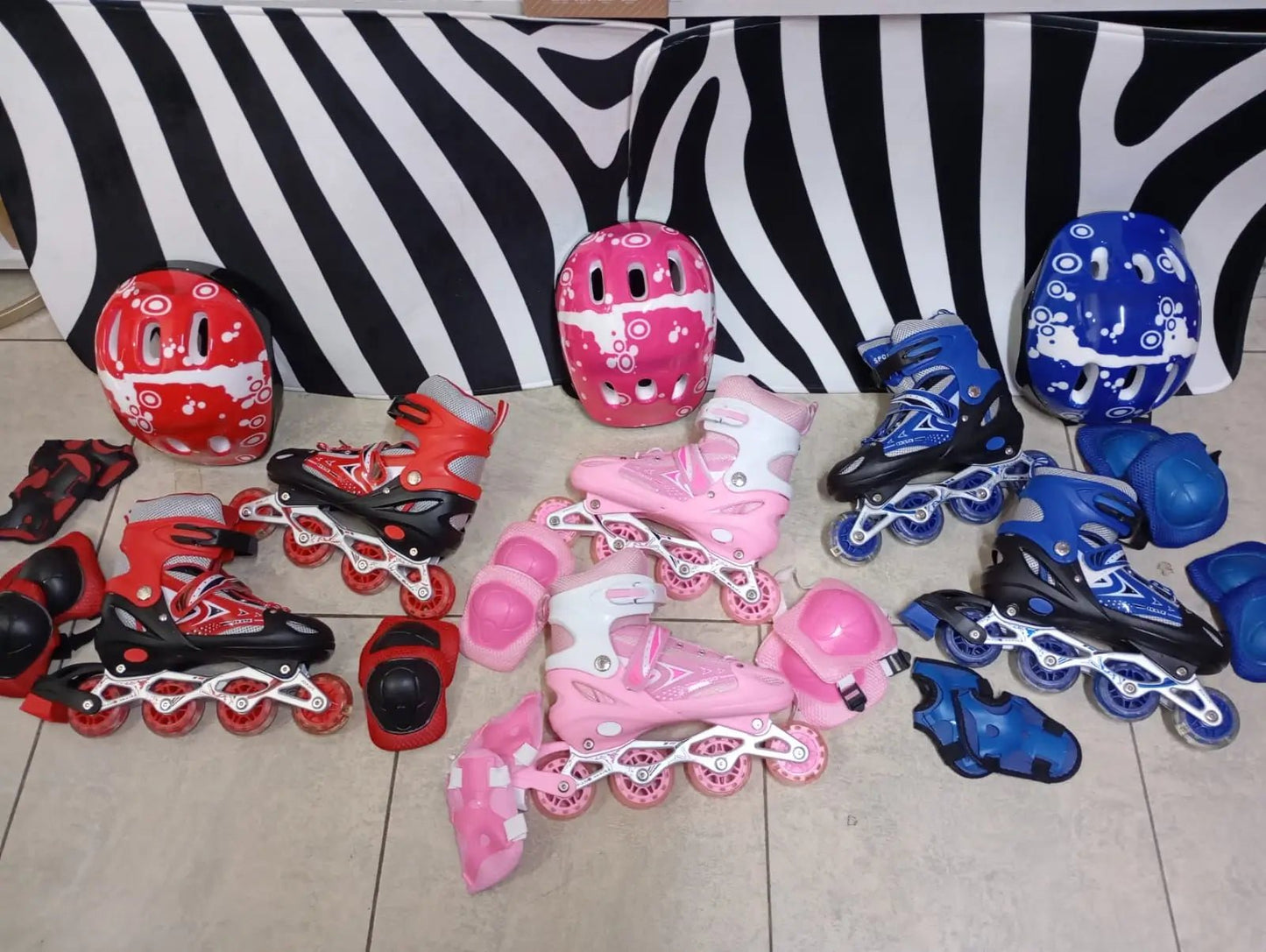 Kids Inline Roller Skates Set – Adjustable Skates with Helmet, Knee Pads and Wrist Guards - enkajihomestore