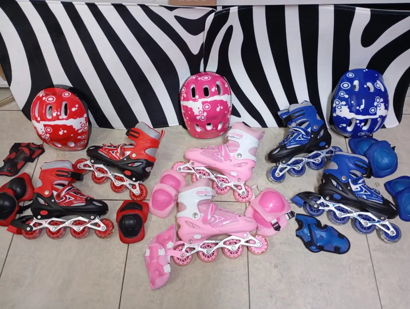 Kids Inline Roller Skates Set – Adjustable Skates with Helmet, Knee Pads and Wrist Guards - enkajihomestore